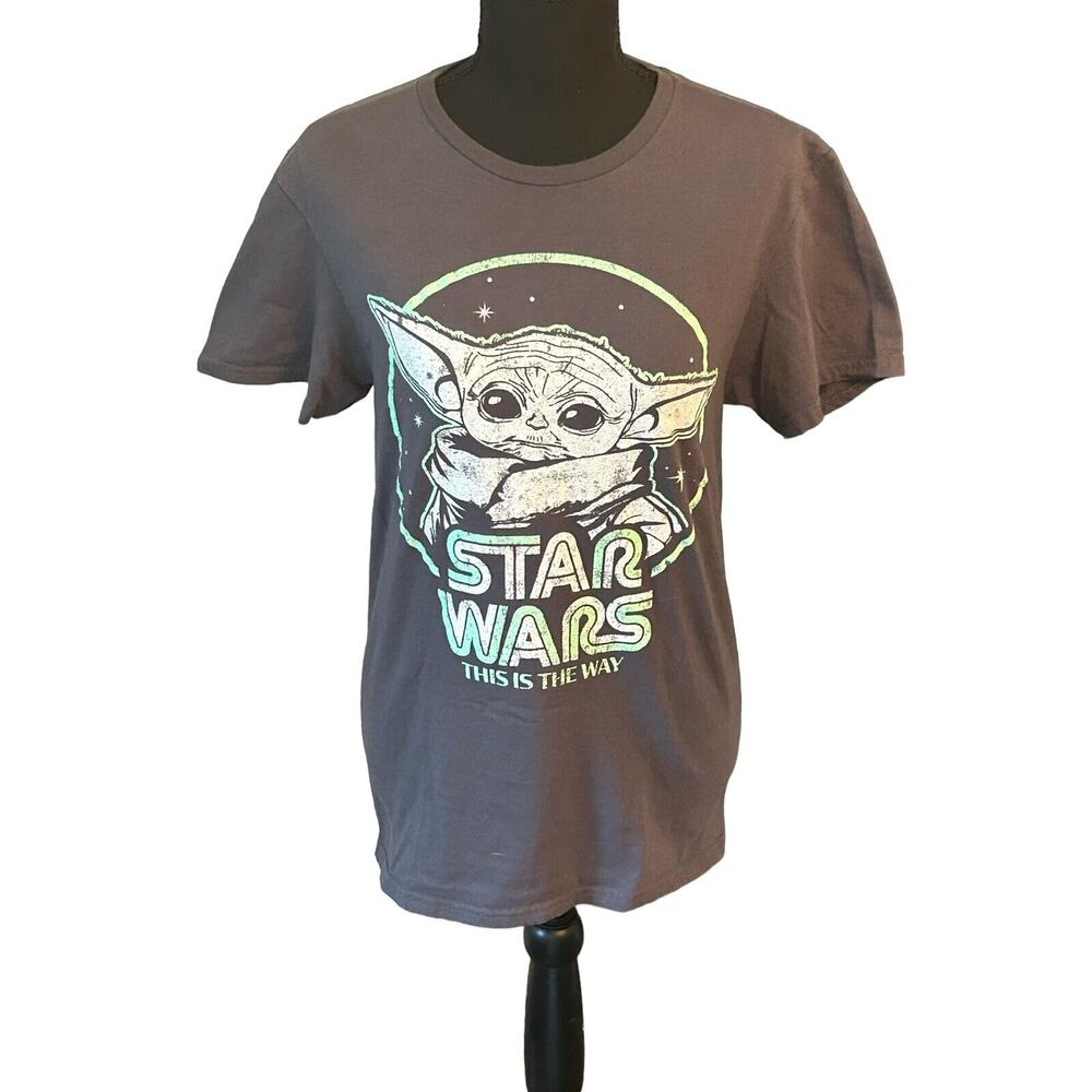 Women Star Wars Baby Yoda Tshirt Short Sleeve Gray Size Sm 34-36 This Is The Way
